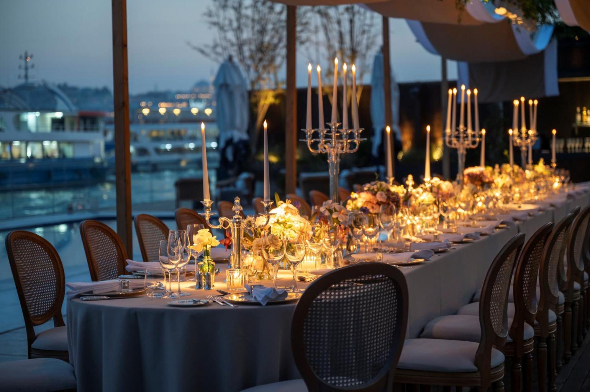 The Peninsula Istanbul Hotel Exterior photo