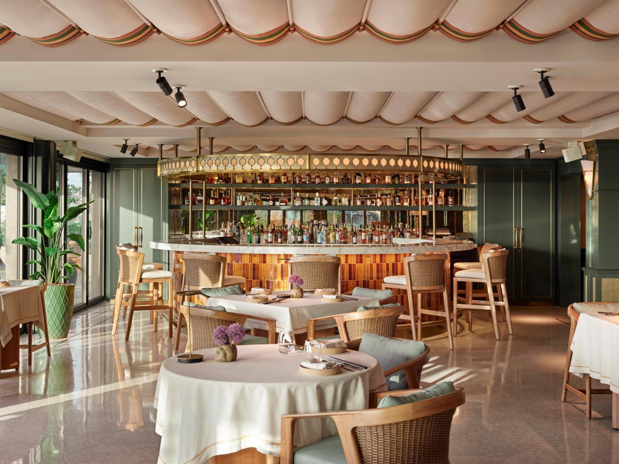 The Peninsula Istanbul Hotel Exterior photo